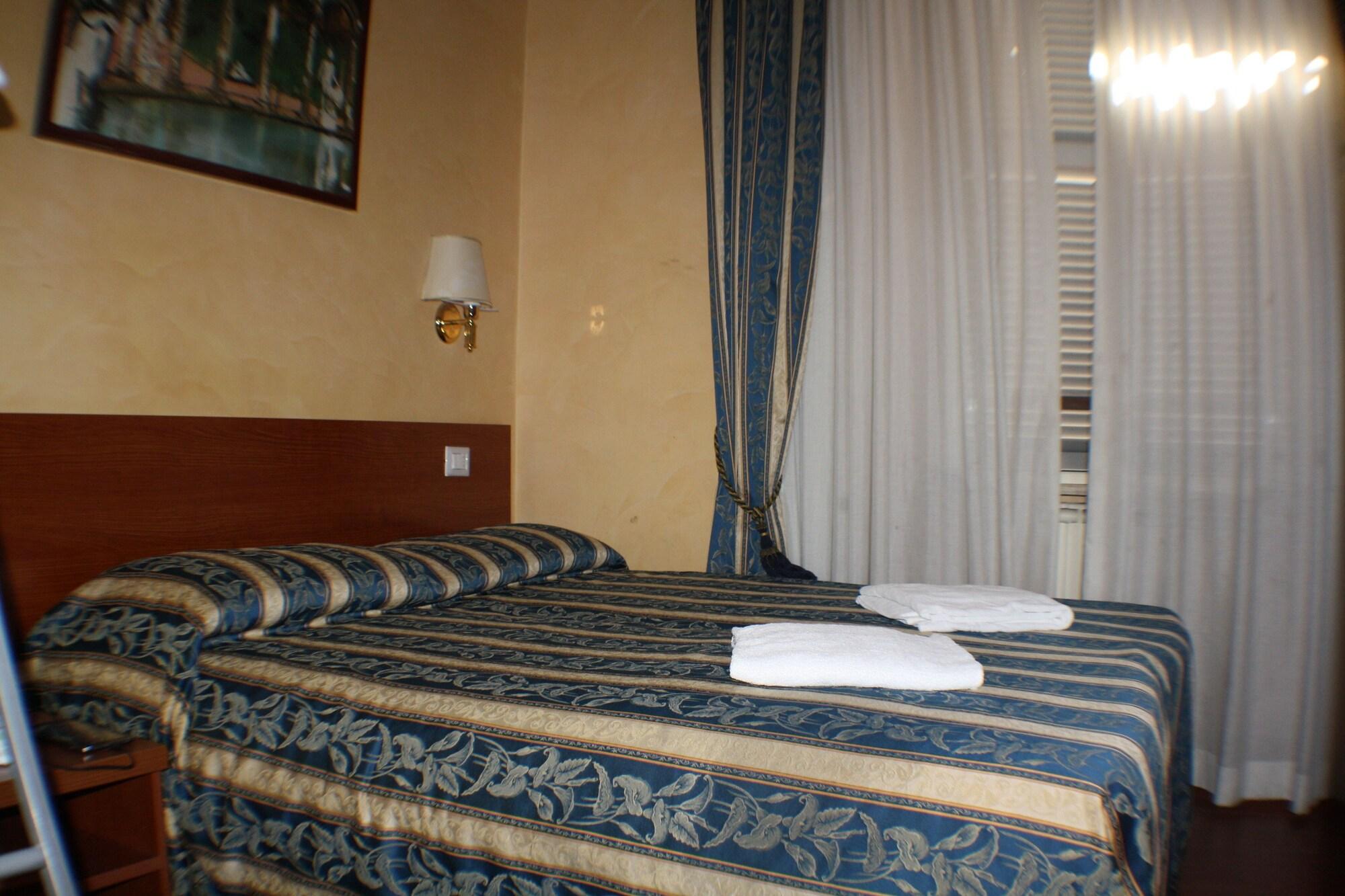 Toffa Place In Рим Экстерьер фото